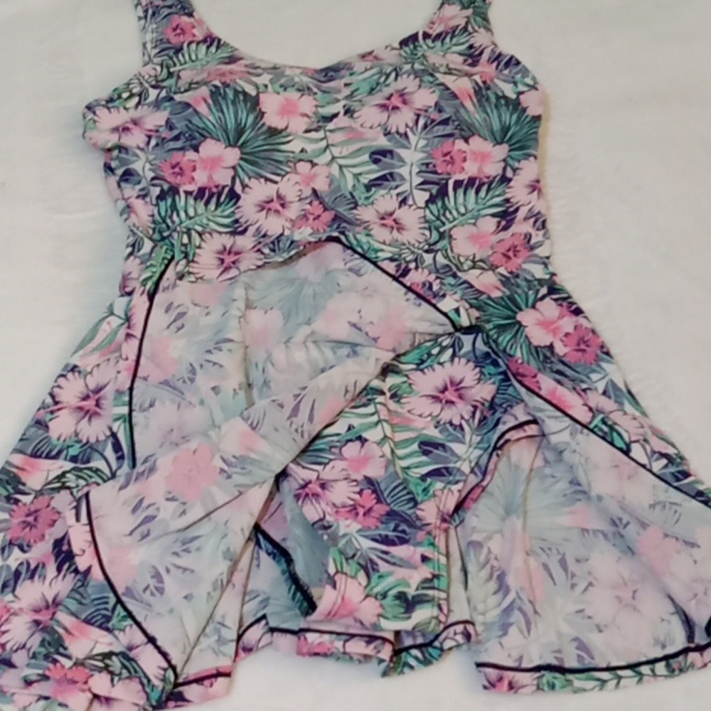 Shore Shapes Swimwear Floral Print One Piece Skirted Swimsuit, Sz 12 - Picture 2 of 8